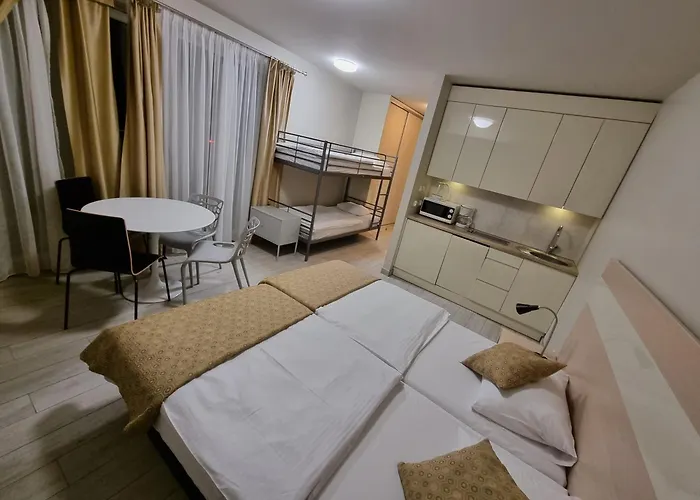 Czarna Gora Apartment